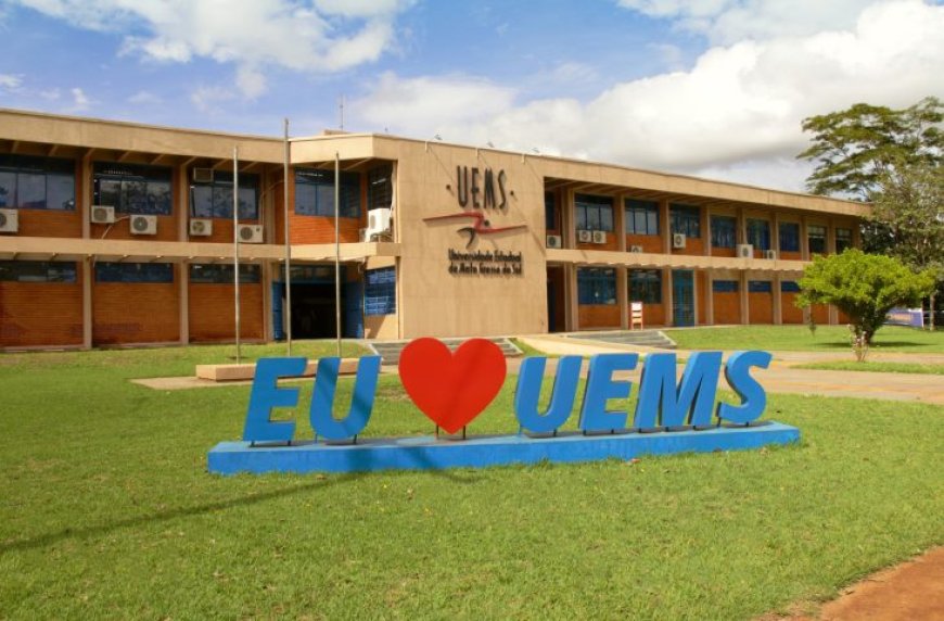 UEMS abre vagas para professores com salários de até R$ 11,5 mil em MS