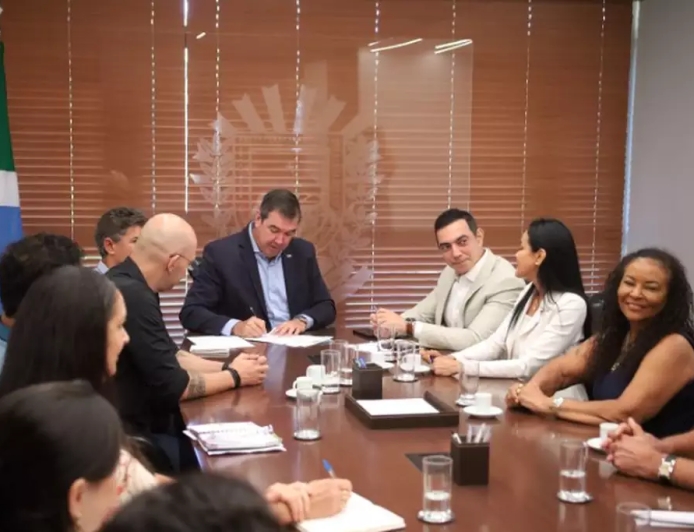 Estado autoriza concurso com 2 mil vagas para professores em MS