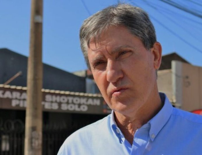 Rudi Fiorese é exonerado da Agesul após prisão em operação que investiga fraudes em contratos de tapa-buracos