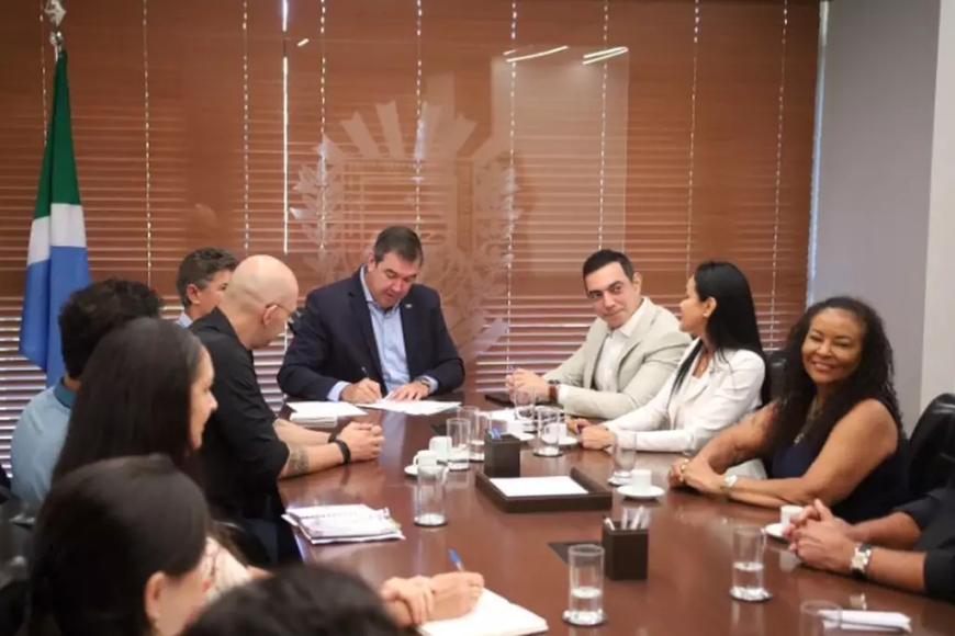 Estado autoriza concurso com 2 mil vagas para professores em MS