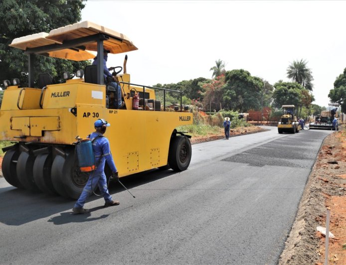 Prefeitura de Campo Grande formaliza R$ 20 milhões para obras de infraestrutura